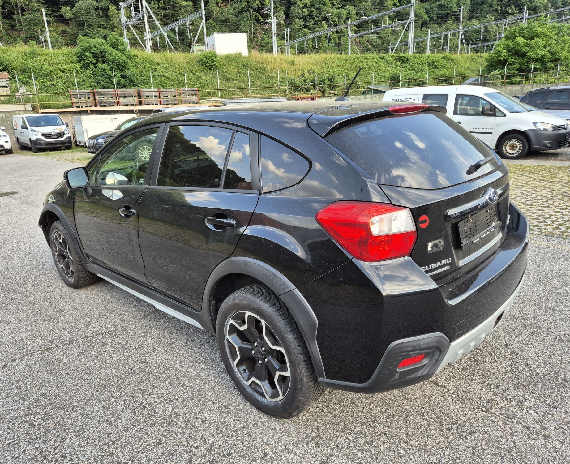 SUBARU XV 2.0 Swiss Three AWD CVT-image-4