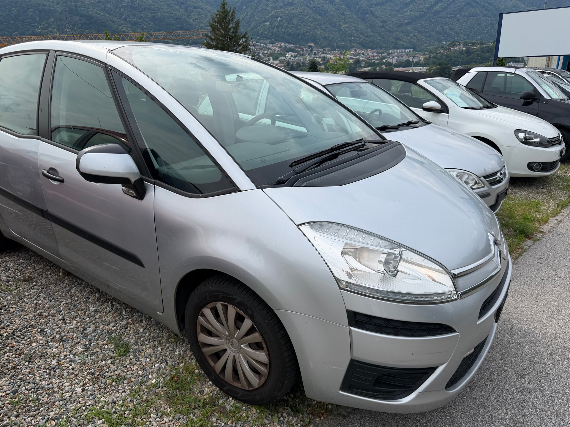 CITROEN C4 Picasso 1.6 HDI 16V Séduction EGS6-image-2
