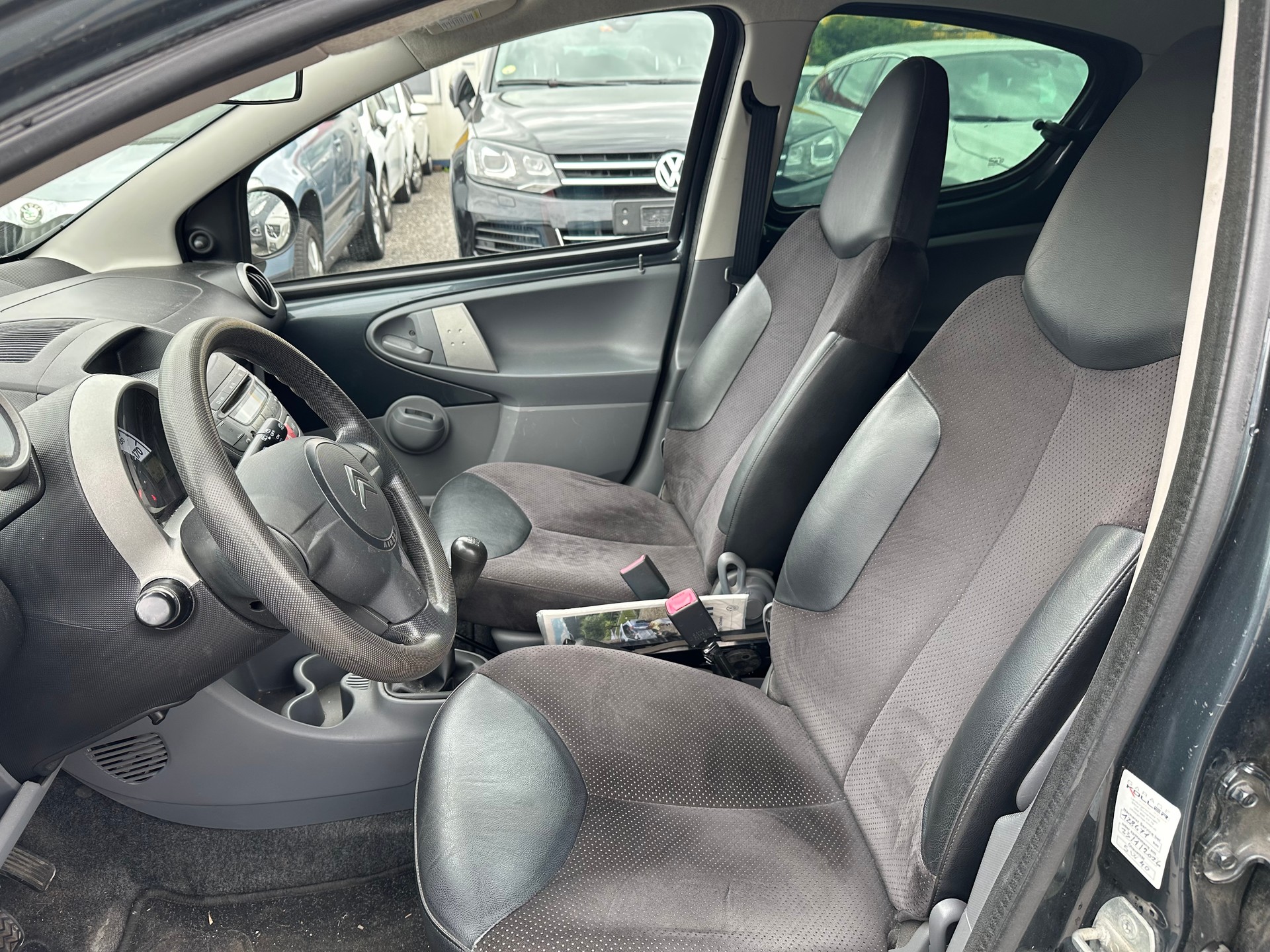 CITROEN C1 1.0i Edition-image-6