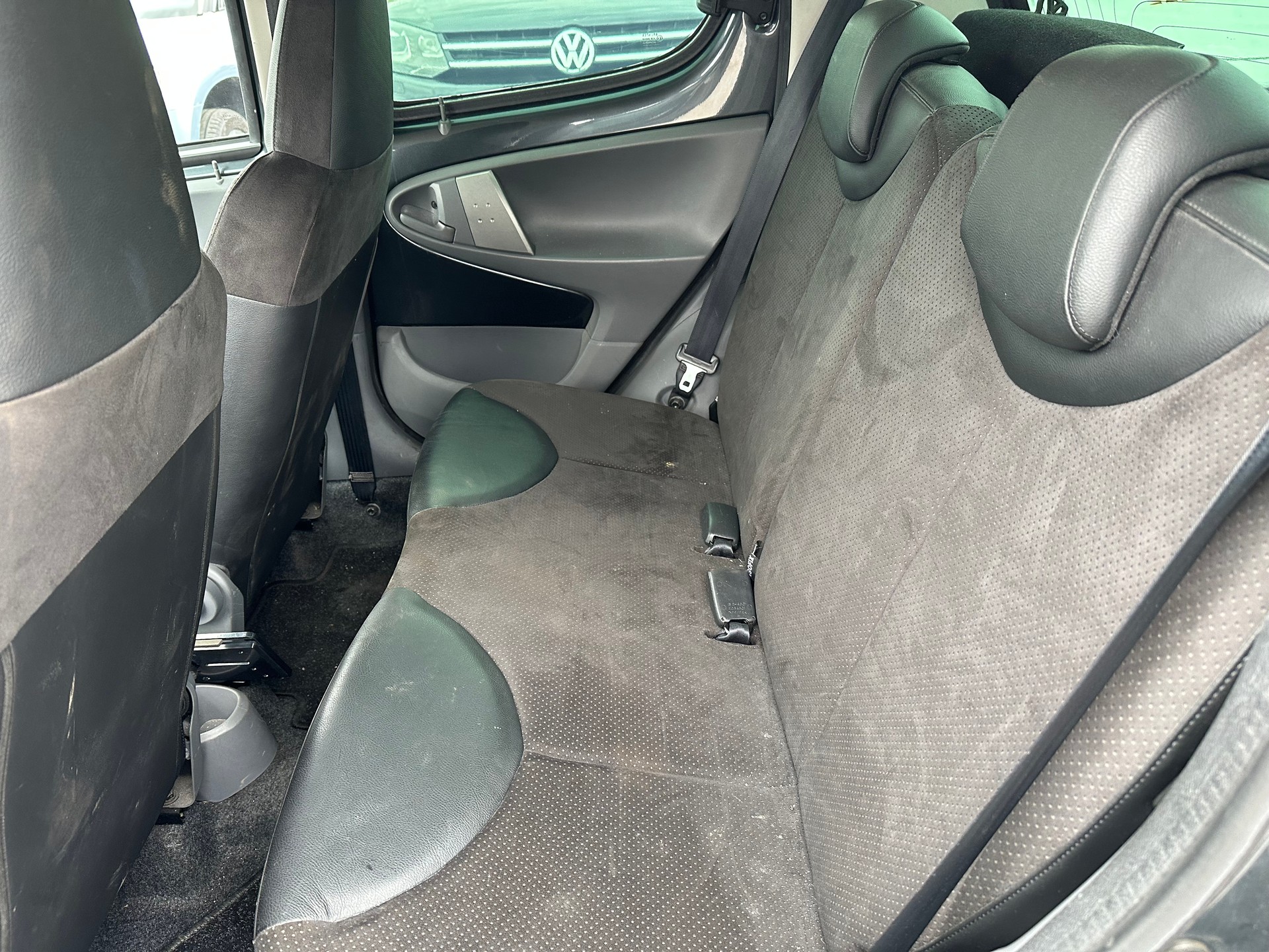 CITROEN C1 1.0i Edition-image-8