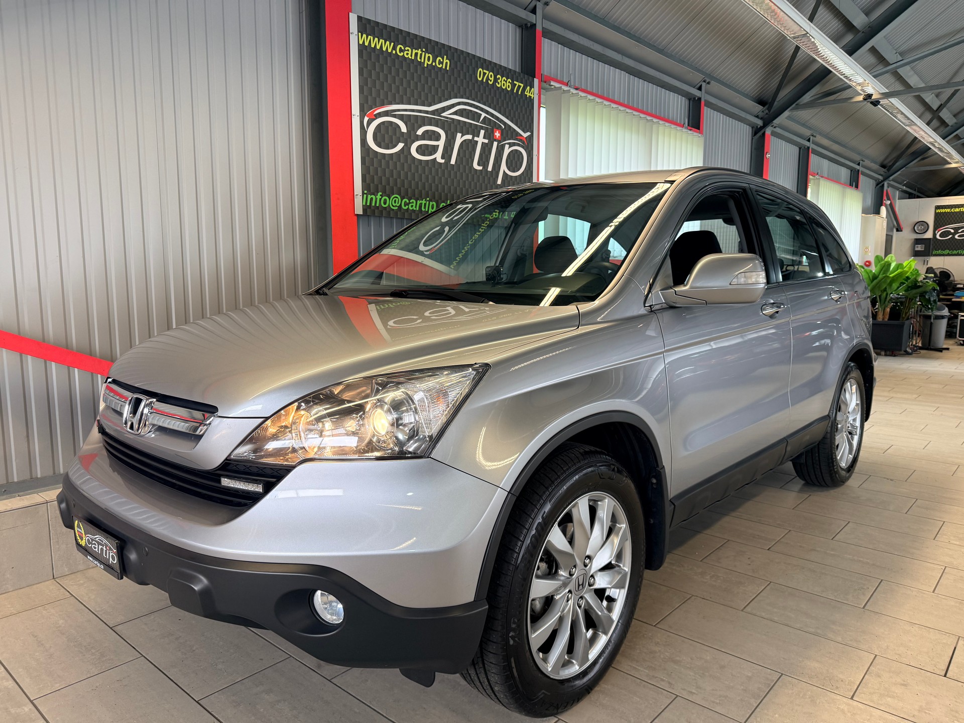 HONDA CR-V 2.0 4WD Comfort-image-0
