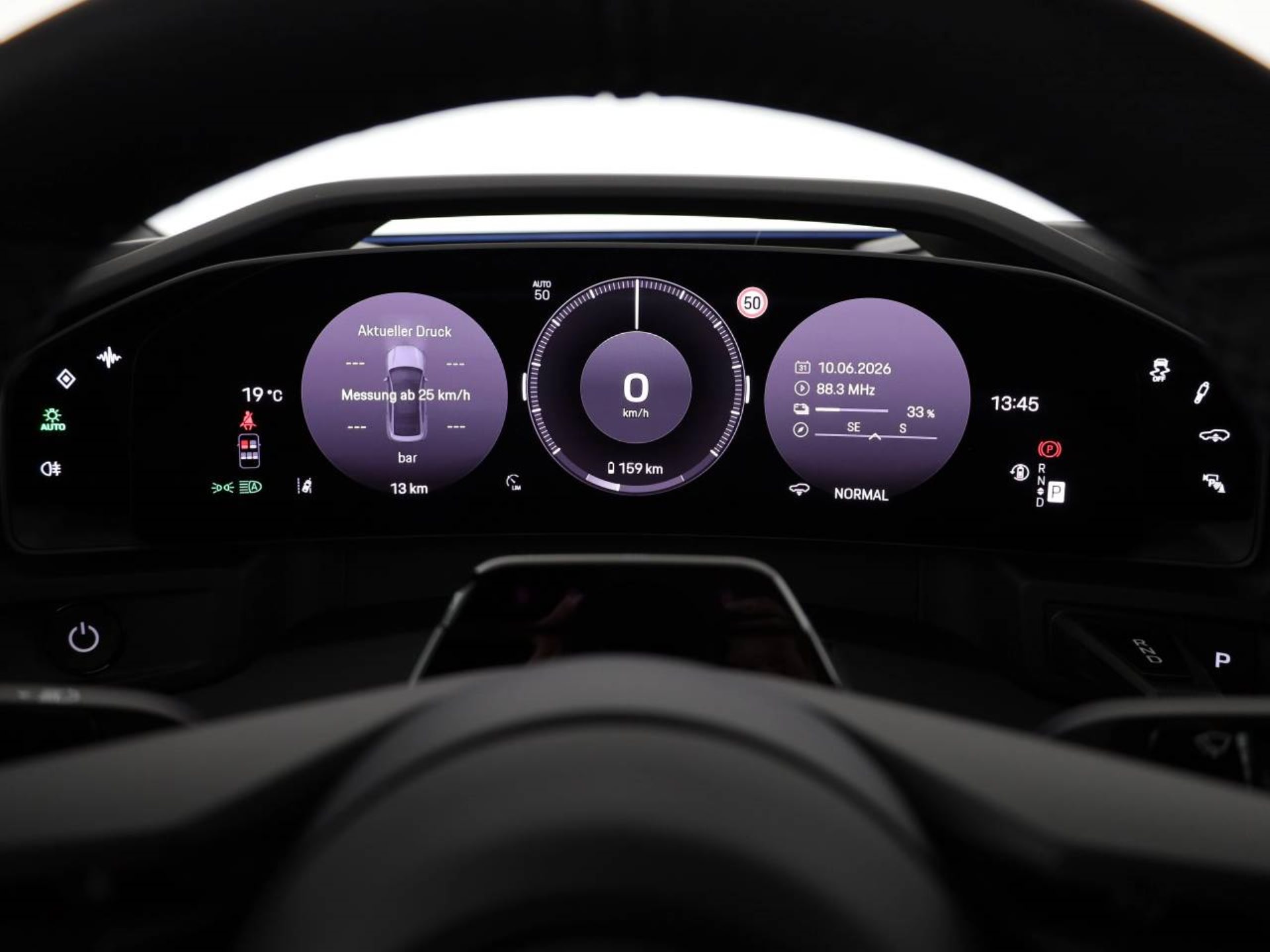 PORSCHE Cayenne Coupé Electric-image-12