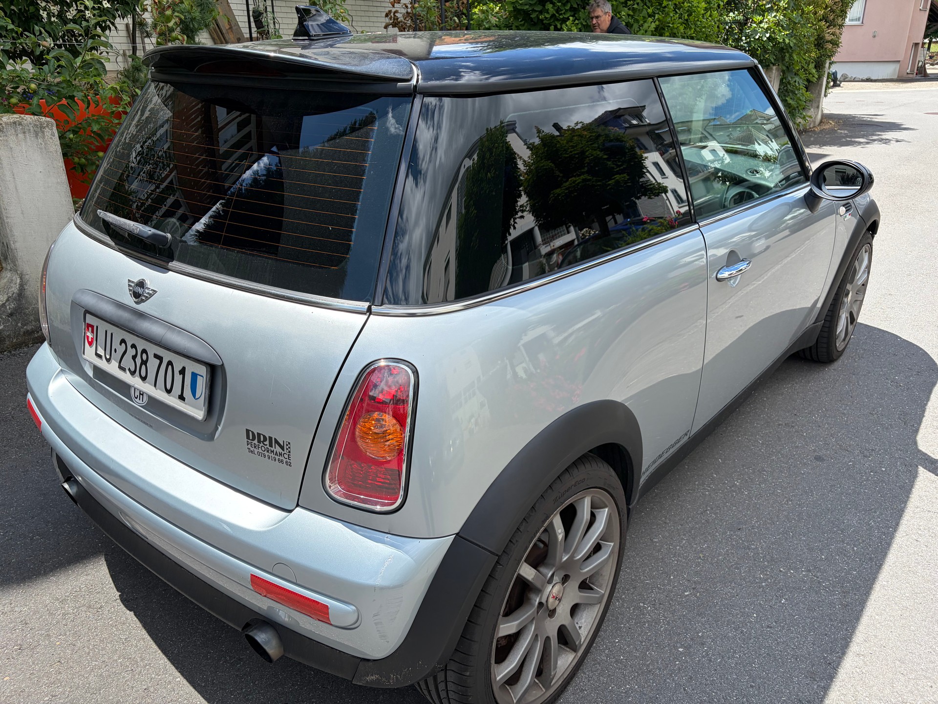 MINI One-image-4