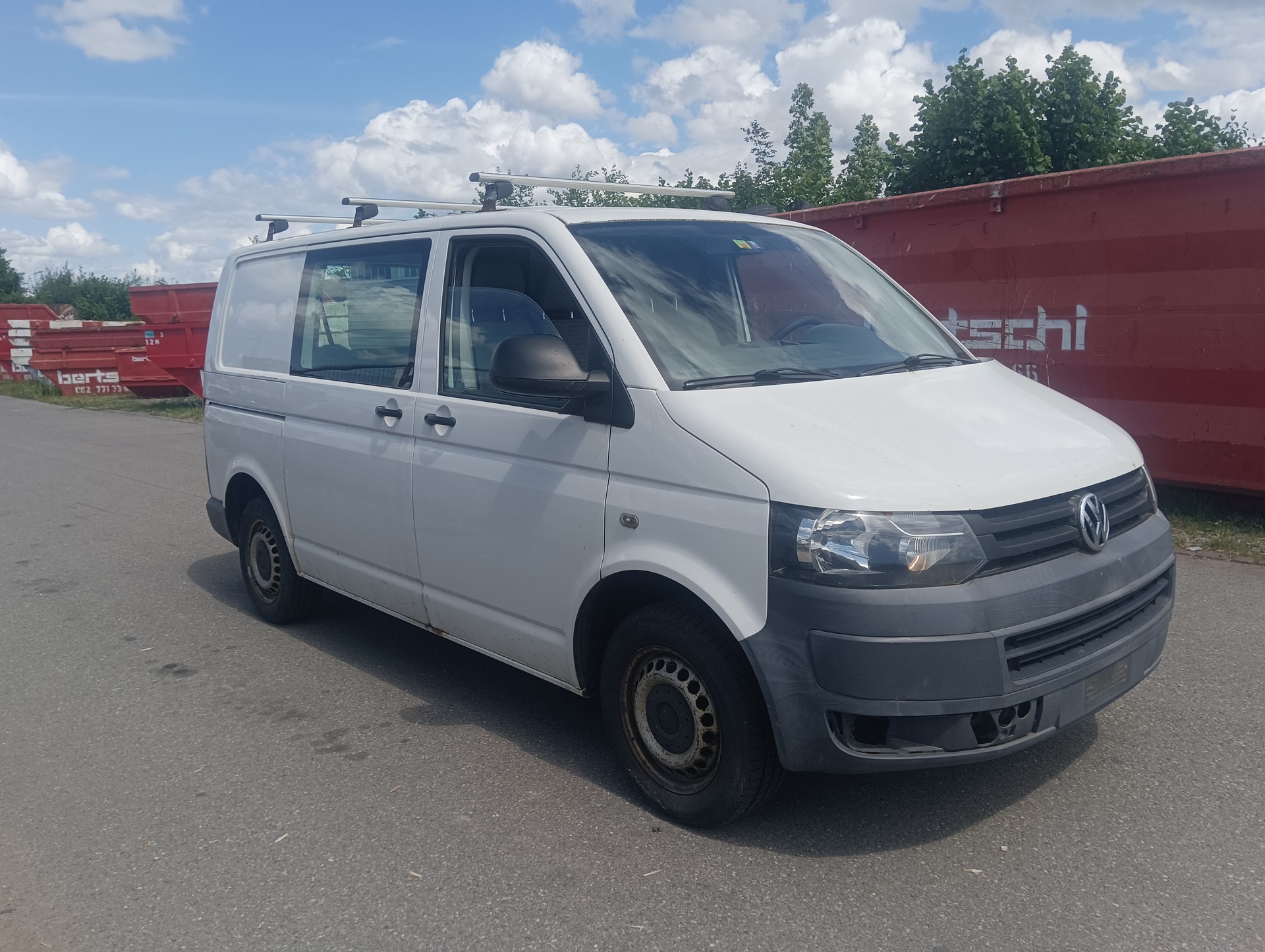 VW T5 2.0 TDI-image-1