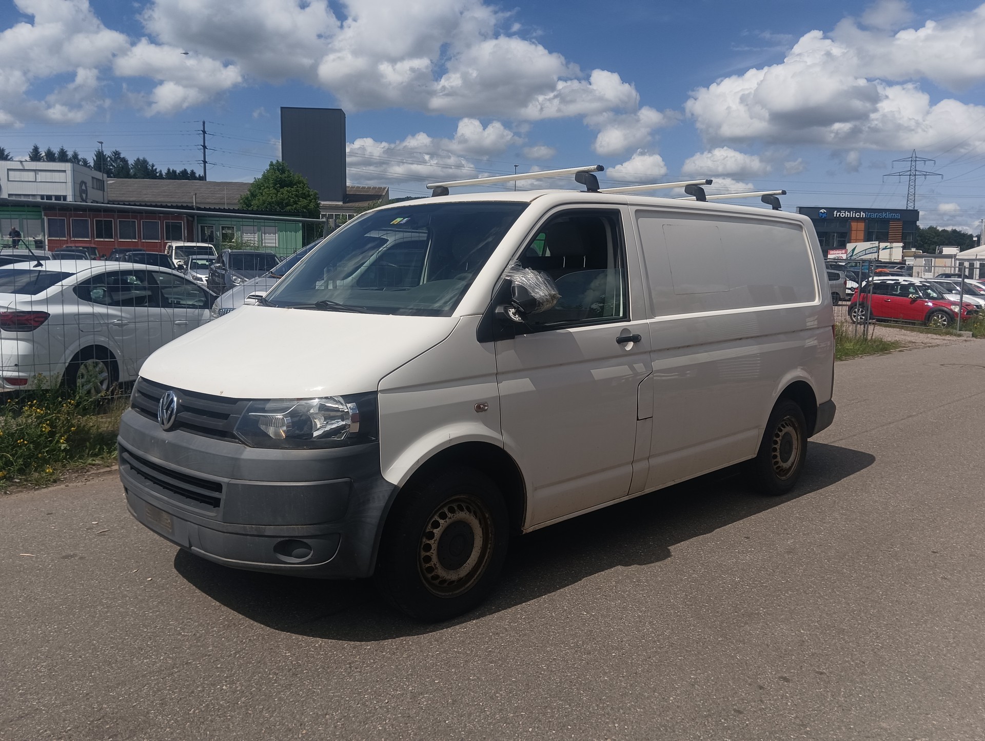 VW T5 2.0 TDI-image-5