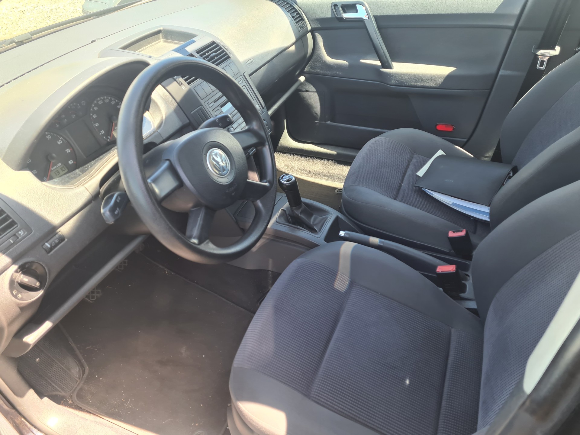 VW Polo 1.4 16V Comfortline-image-5