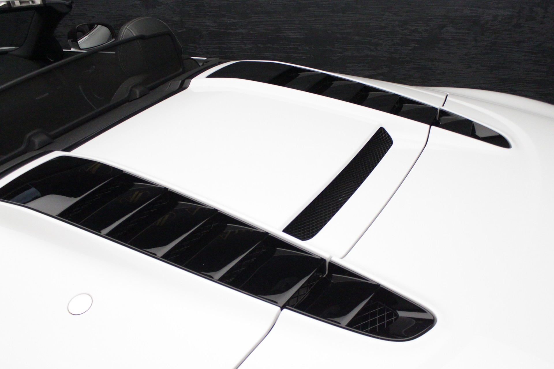 AUDI R8 Spyder 5.2 R-Tronic-image-14