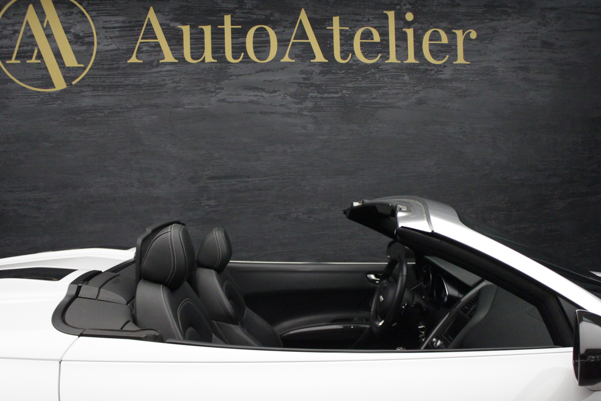 AUDI R8 Spyder 5.2 R-Tronic-image-8