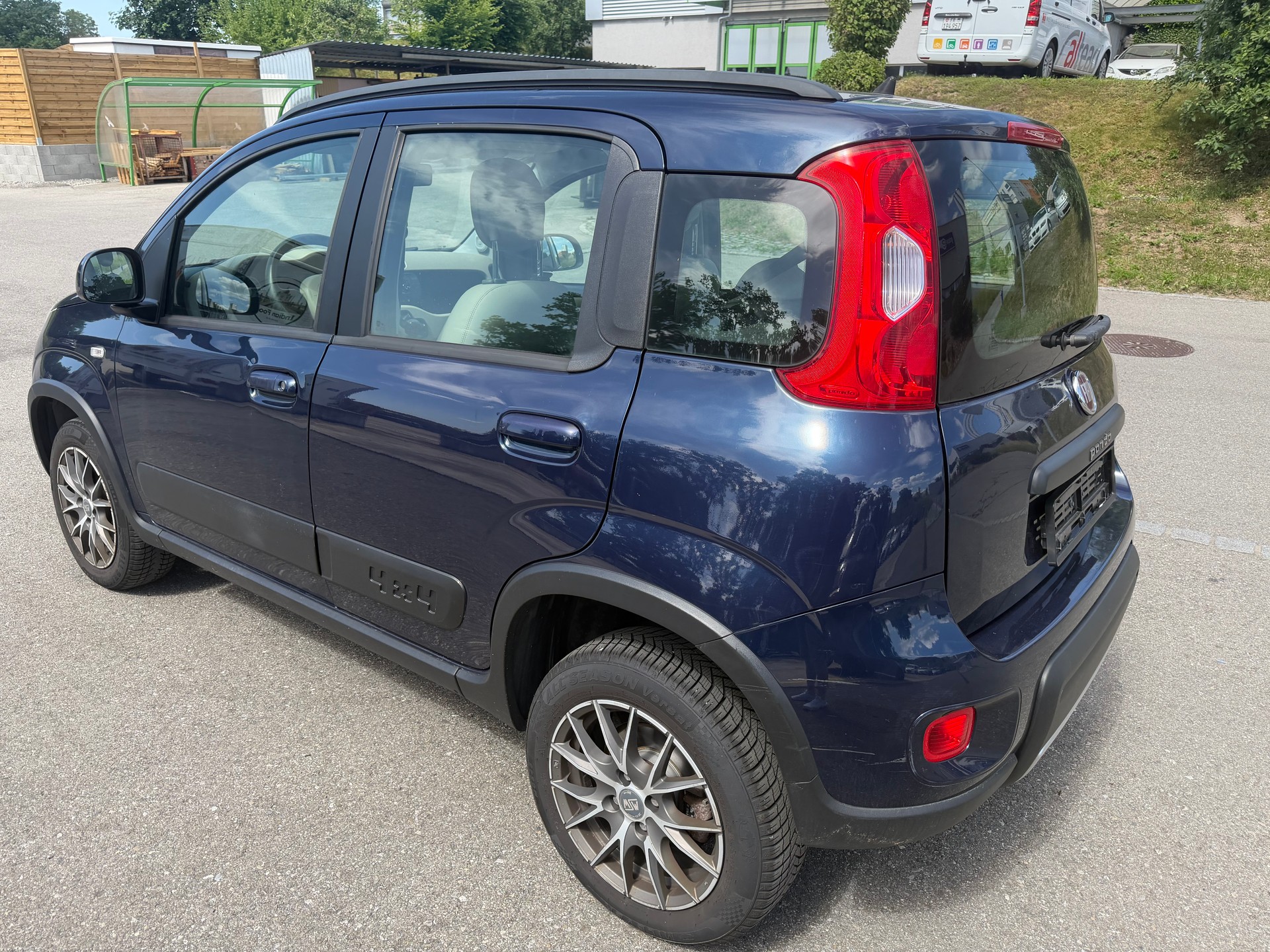 FIAT Panda 0.9 Twinair Turbo Climbing 4x4-image-3