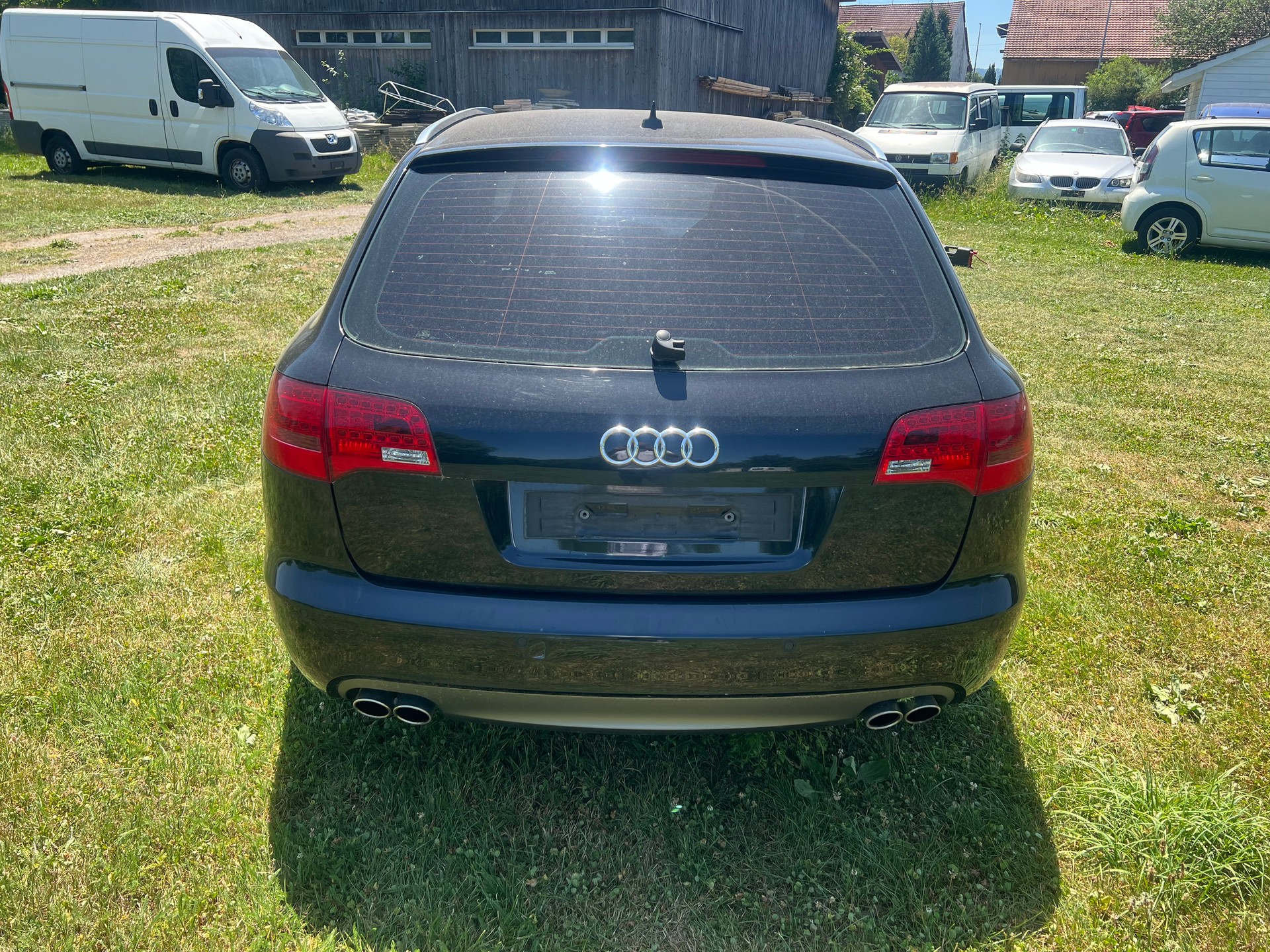 AUDI S6 Avant 5.2 V10 quattro tiptronic-image-4