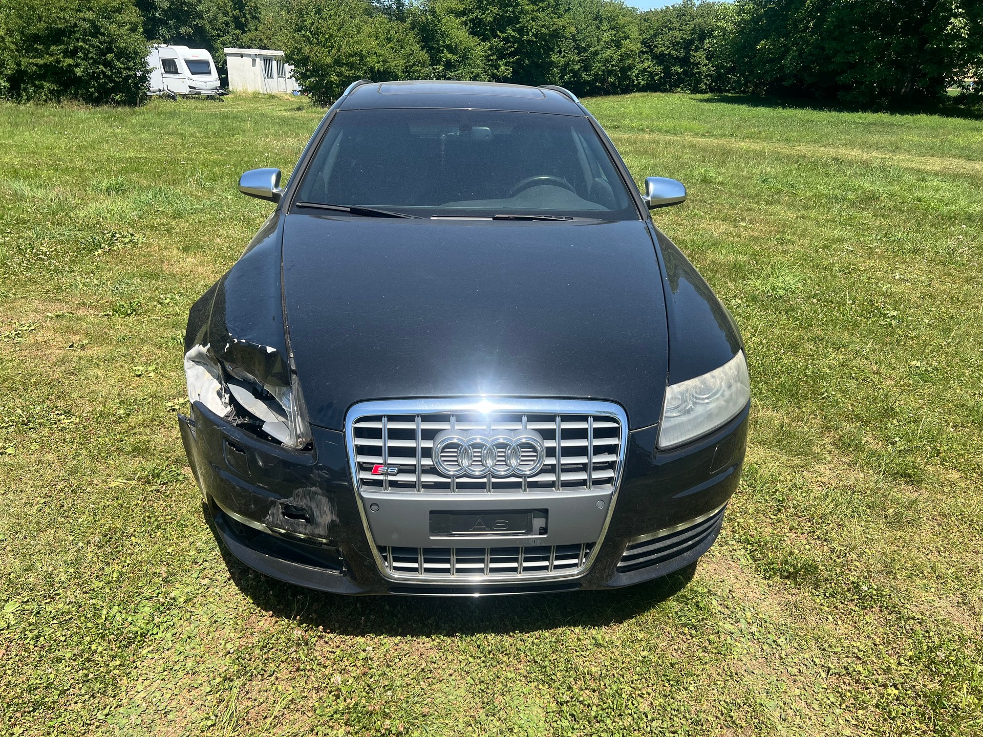 AUDI S6 Avant 5.2 V10 quattro tiptronic-image-1