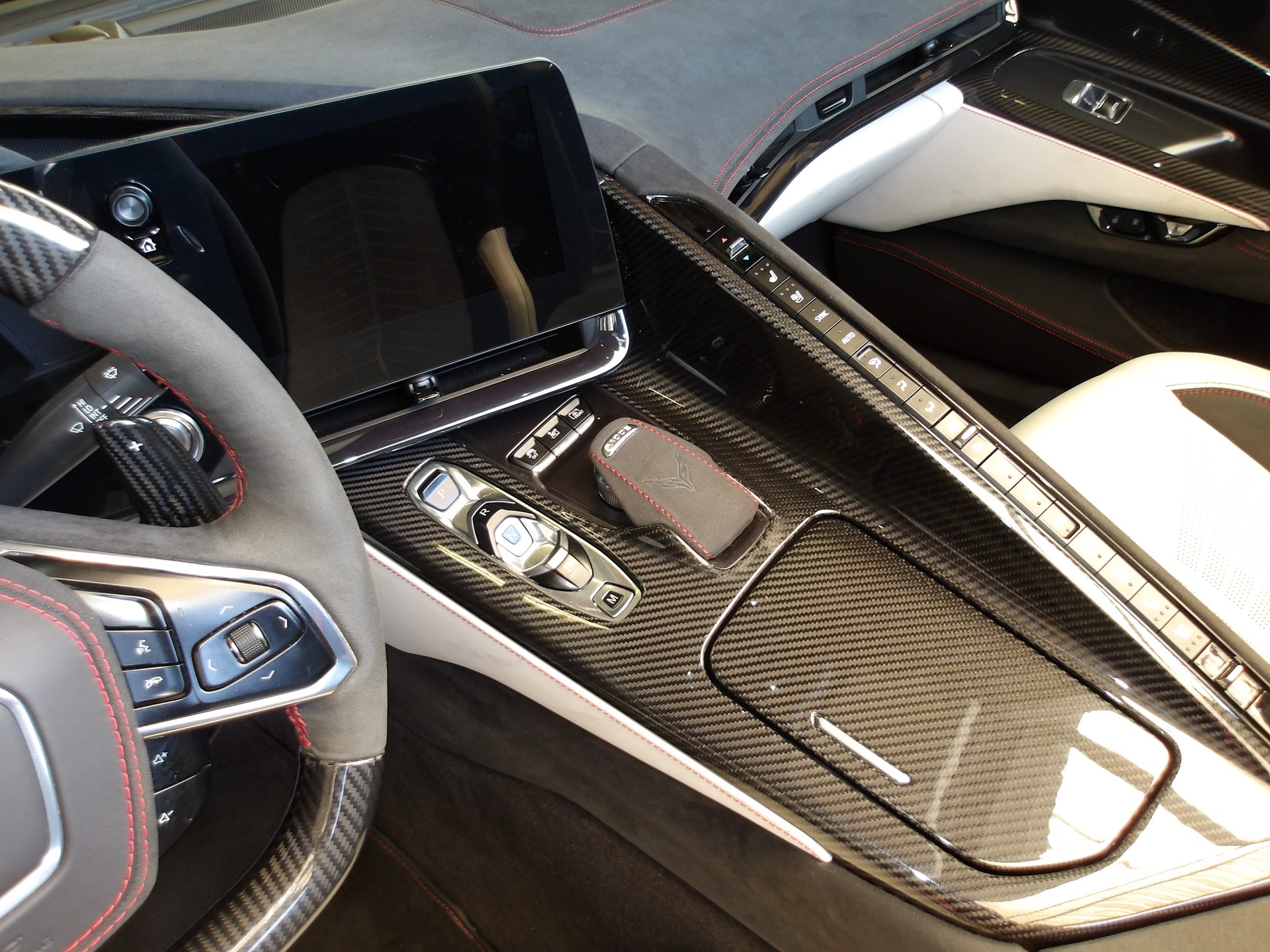 CHEVROLET C8 Z06 5.5L V8 Cabrio Anniversary Edition-image-5