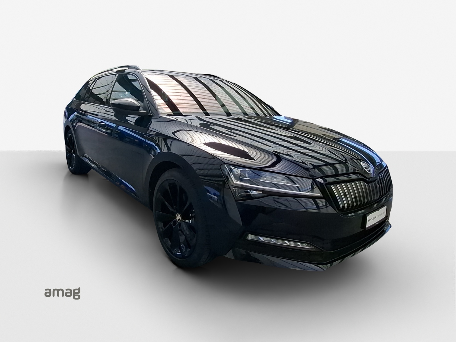 SKODA Superb 1.4 TSI Sport Line PHEV DSG-image-5