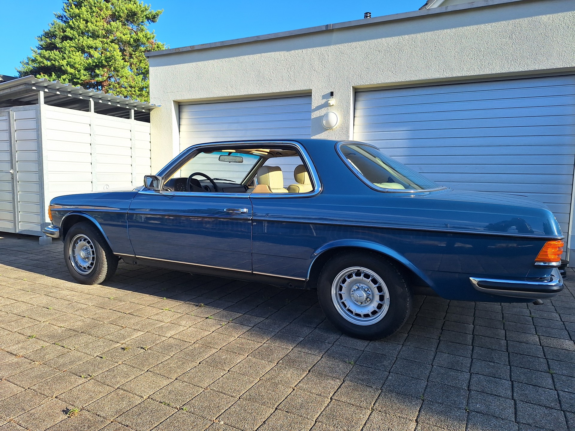 MERCEDES-BENZ CE-image-3