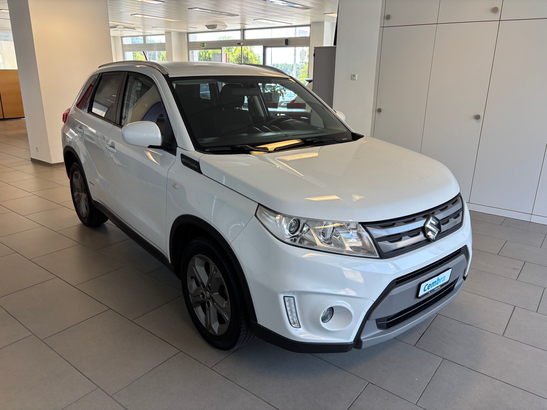 SUZUKI Vitara 1.6 TD Sergio Cellano TCSS-image-1