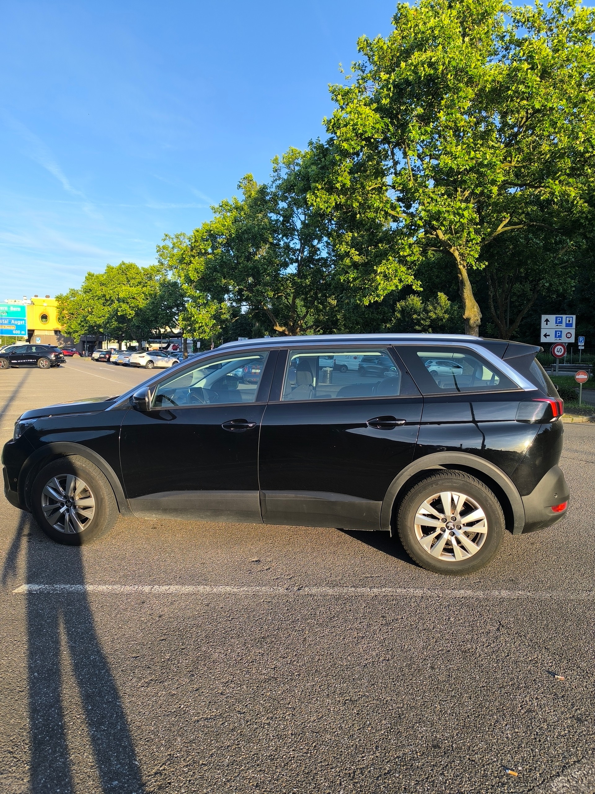 PEUGEOT Allure HDi 1.5 7 Plätze-image-3