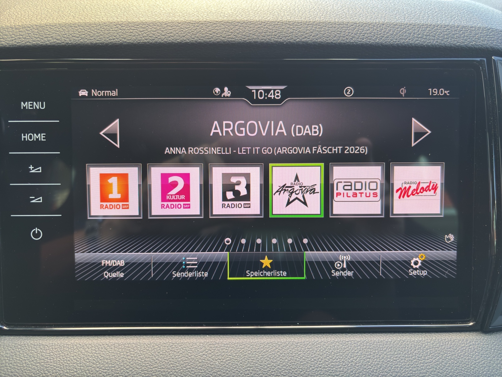 SKODA Karoq 2.0 TSI SportLine 4x4 DSG mit AHK & Standheizung-image-19