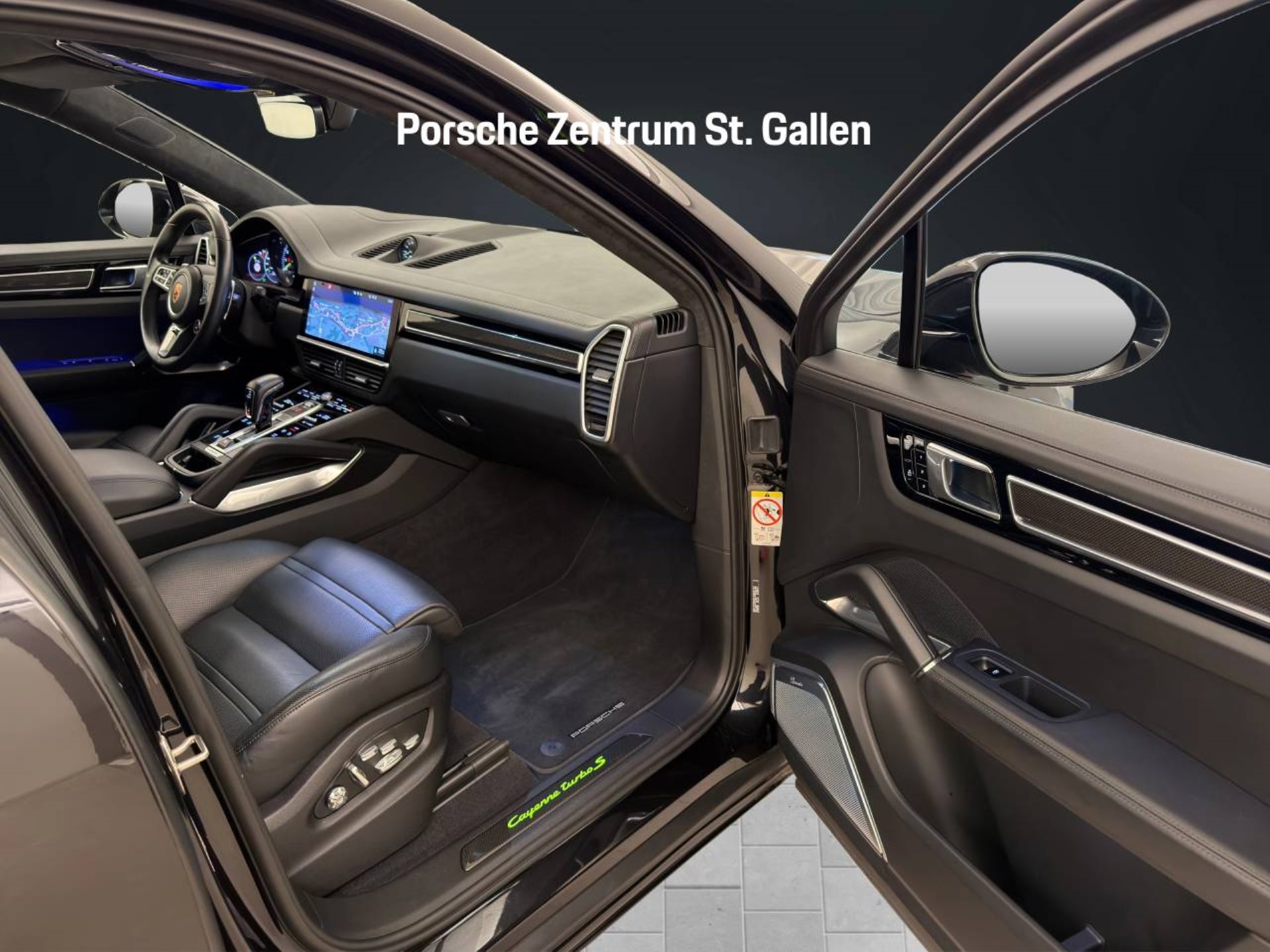 PORSCHE Cayenne Turbo S E-Hybrid Coupé-image-18