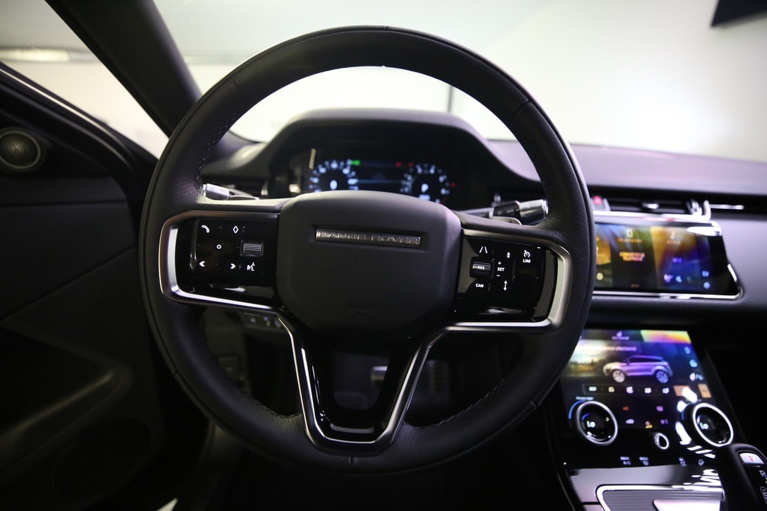 LAND ROVER Range Rover Evoque R-Dynamic P 200 S AT9-image-12