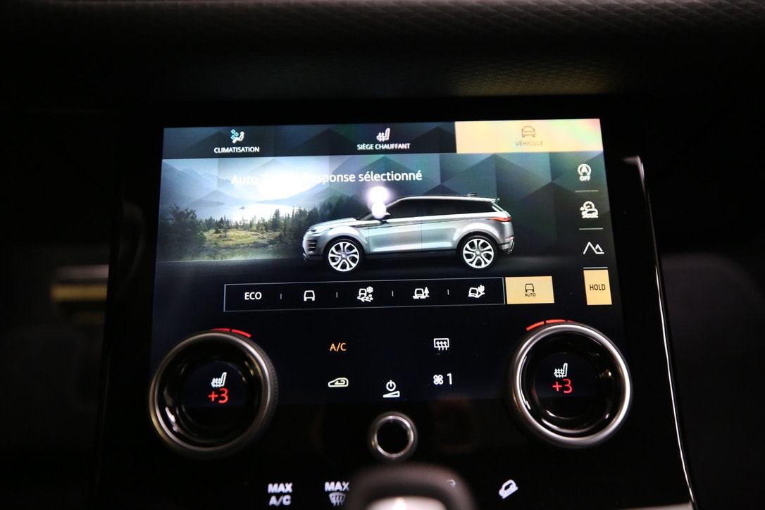 LAND ROVER Range Rover Evoque R-Dynamic P 200 S AT9-image-17
