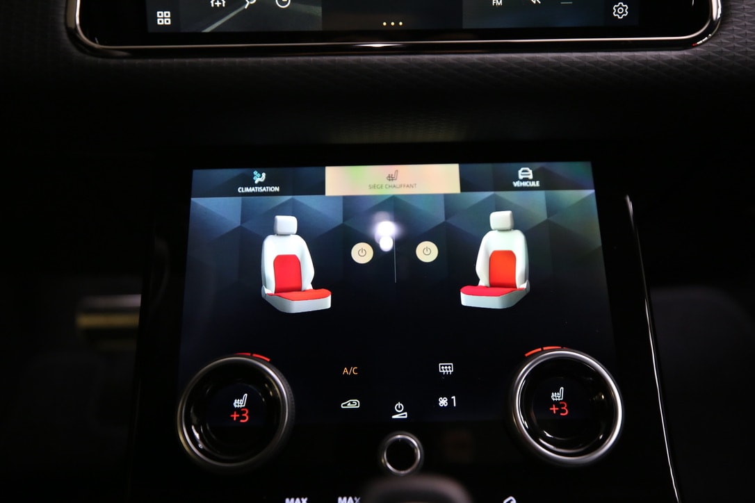 LAND ROVER Range Rover Evoque R-Dynamic P 200 S AT9-image-18