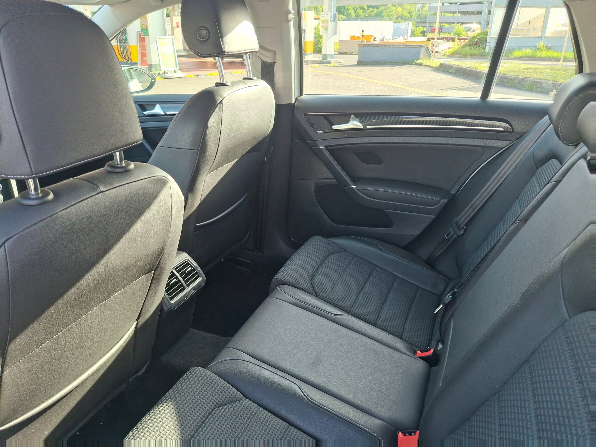 VW Golf 1.4 TSI Comfortline DSG-image-25