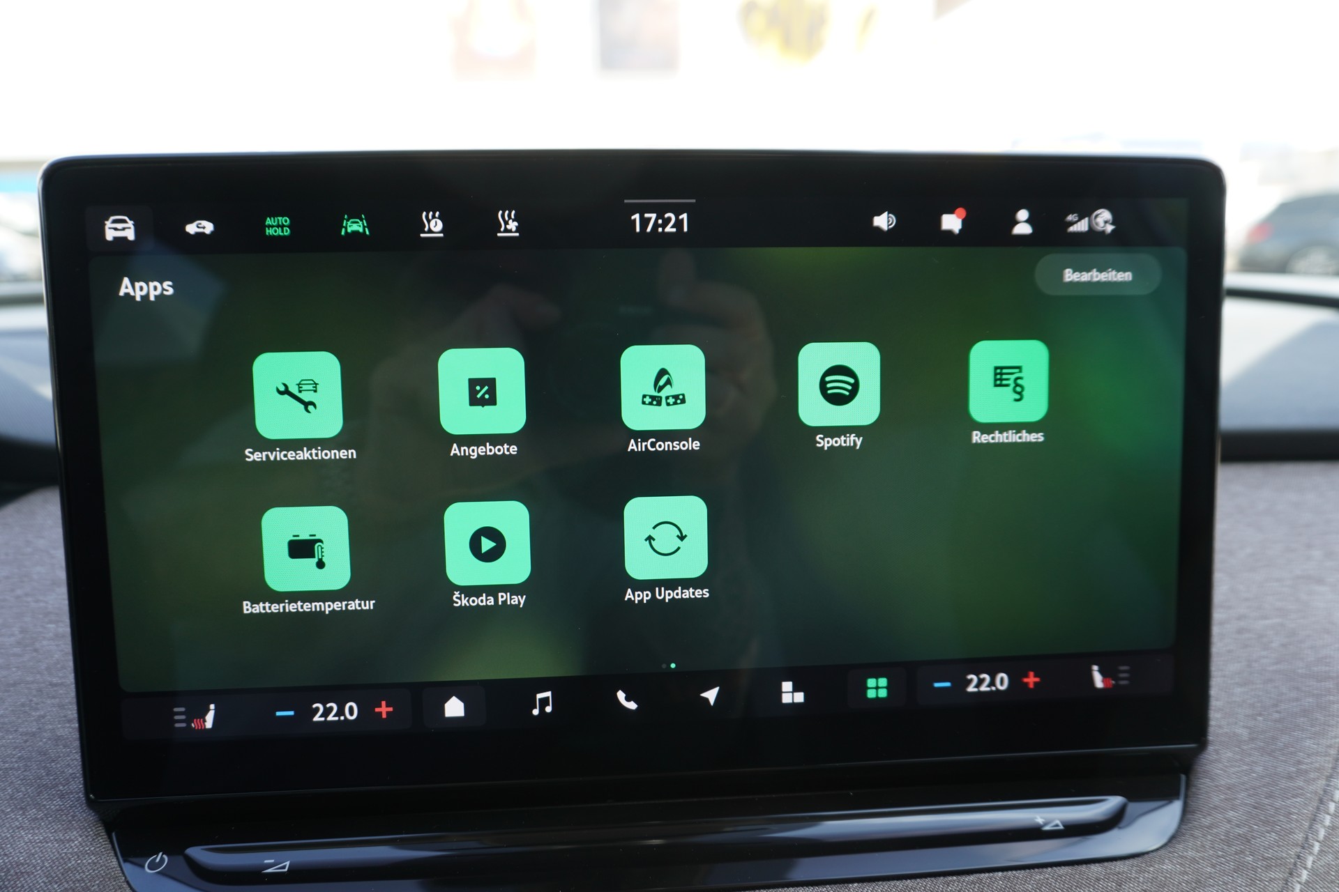 SKODA Enyaq 85x 4x4-image-16