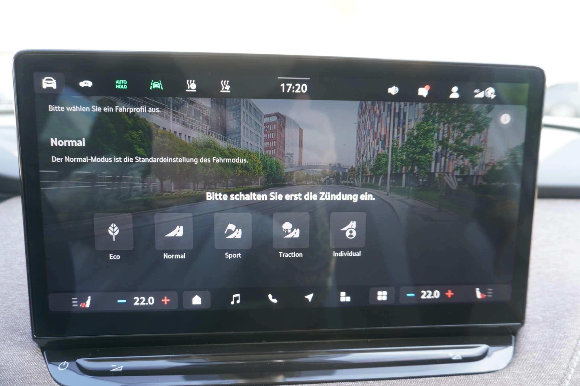 SKODA Enyaq 85x 4x4-image-13