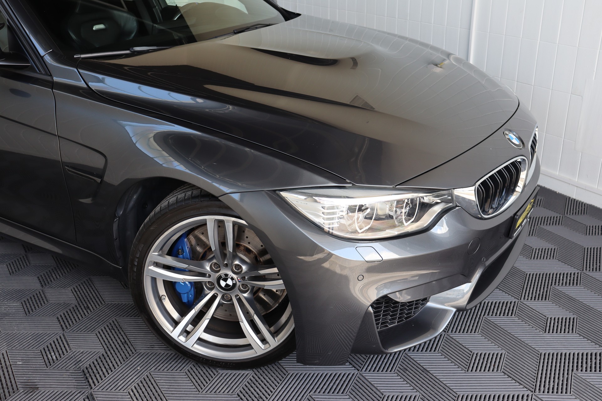 BMW M3 Drivelogic-image-8
