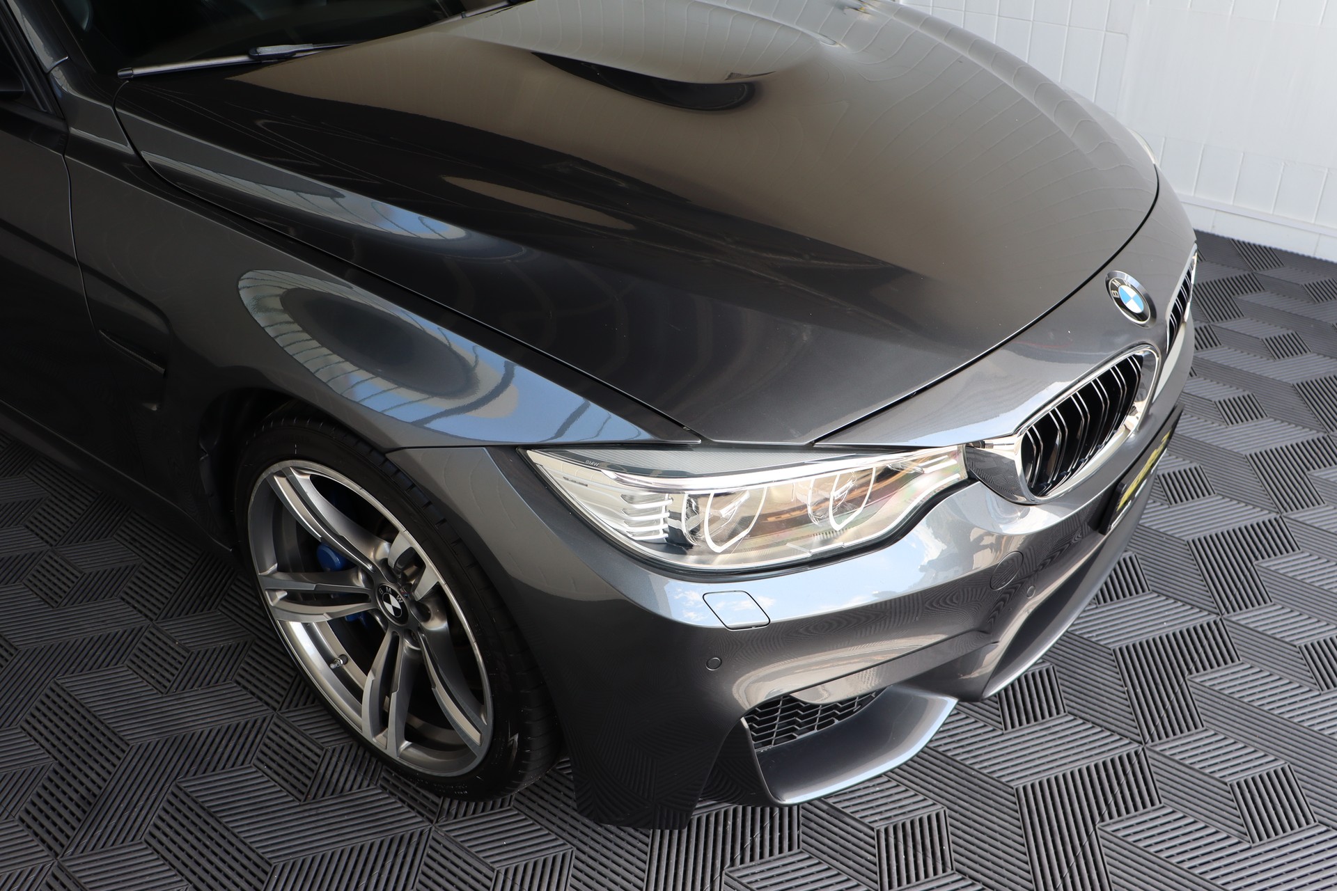 BMW M3 Drivelogic-image-2