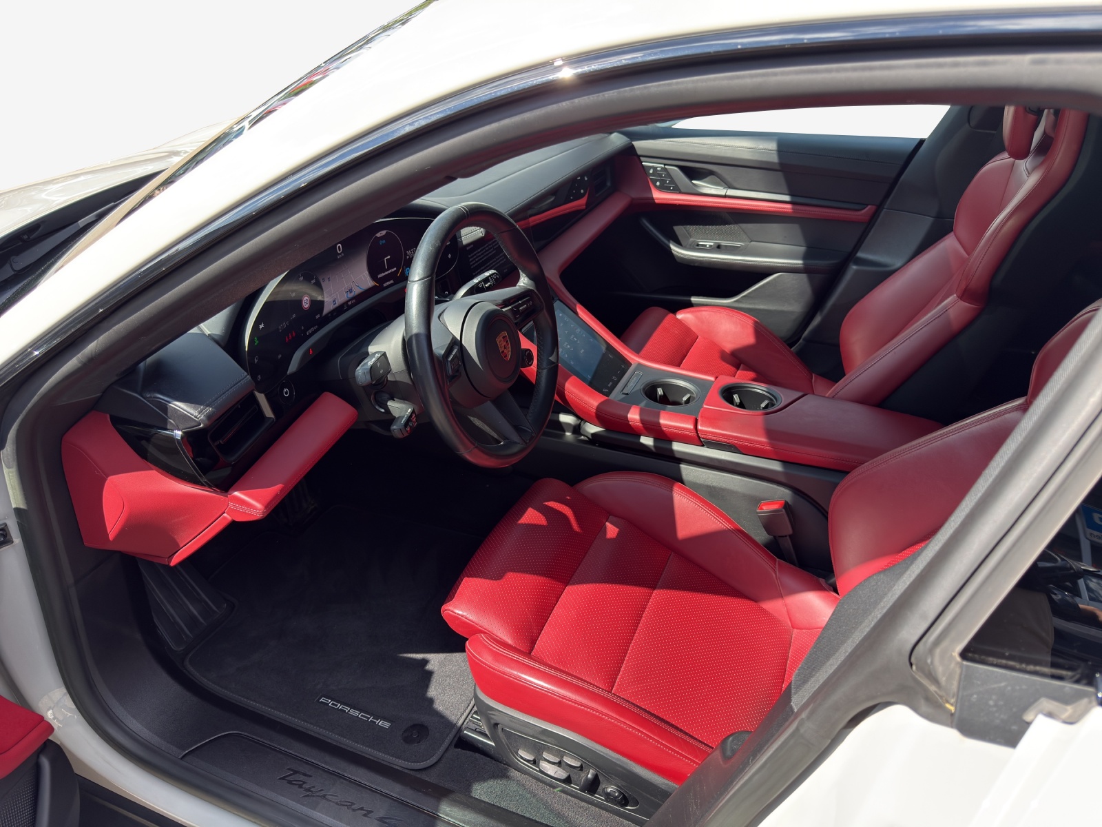 PORSCHE Taycan 4 Cross Turismo-image-7