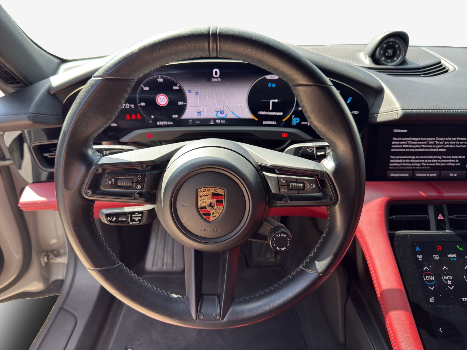 PORSCHE Taycan 4 Cross Turismo-image-9