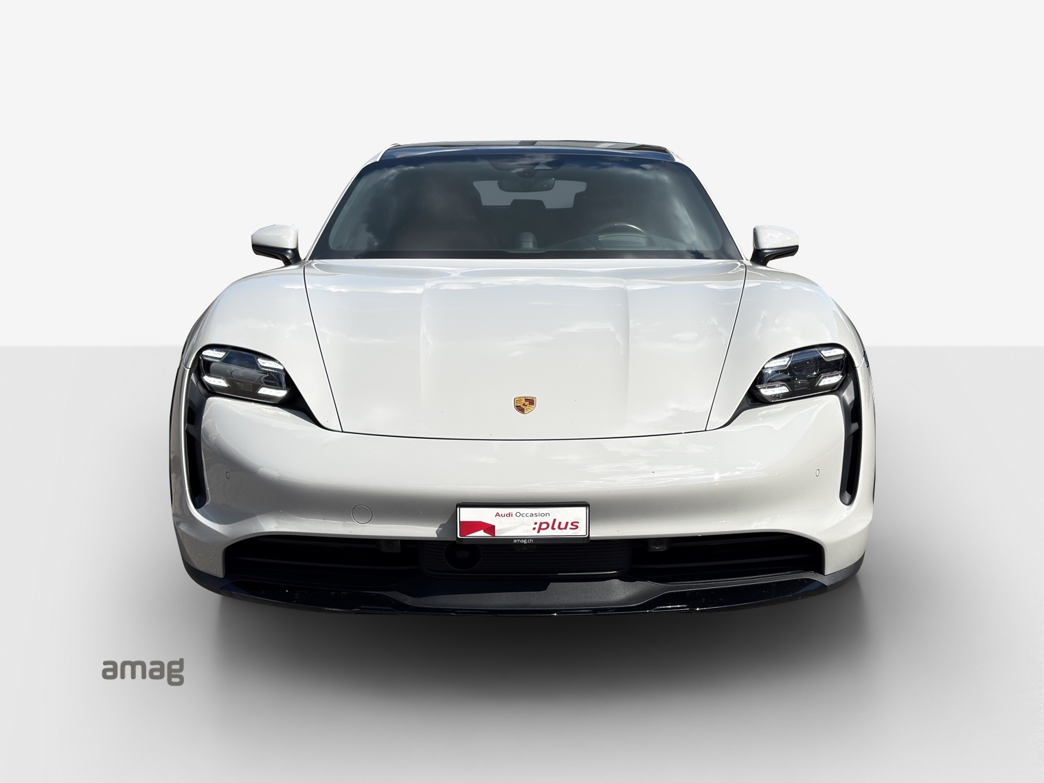 PORSCHE Taycan 4 Cross Turismo-image-6
