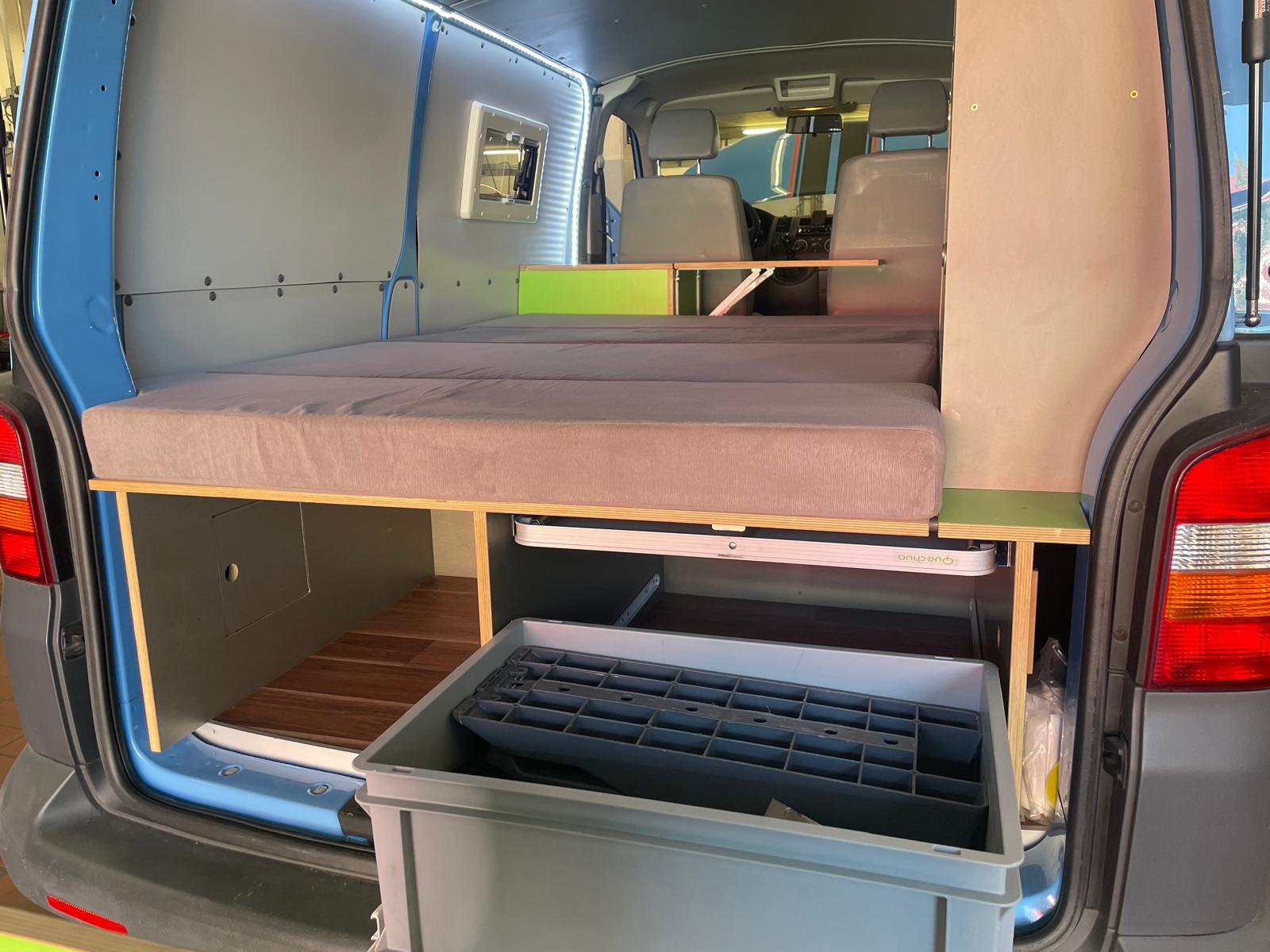 VW T5 Kasten Camperumbau-image-18