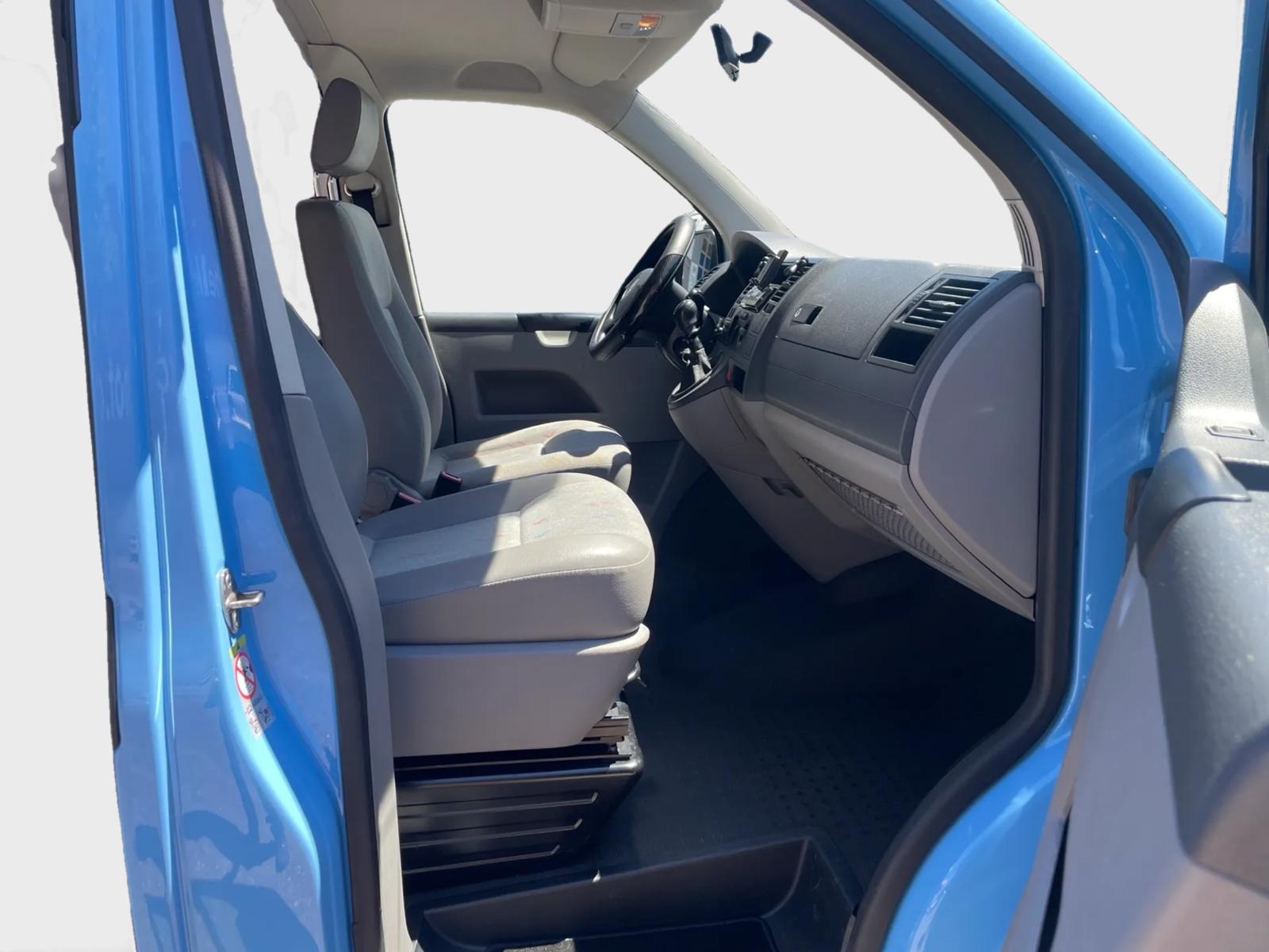 VW T5 Kasten Camperumbau-image-11