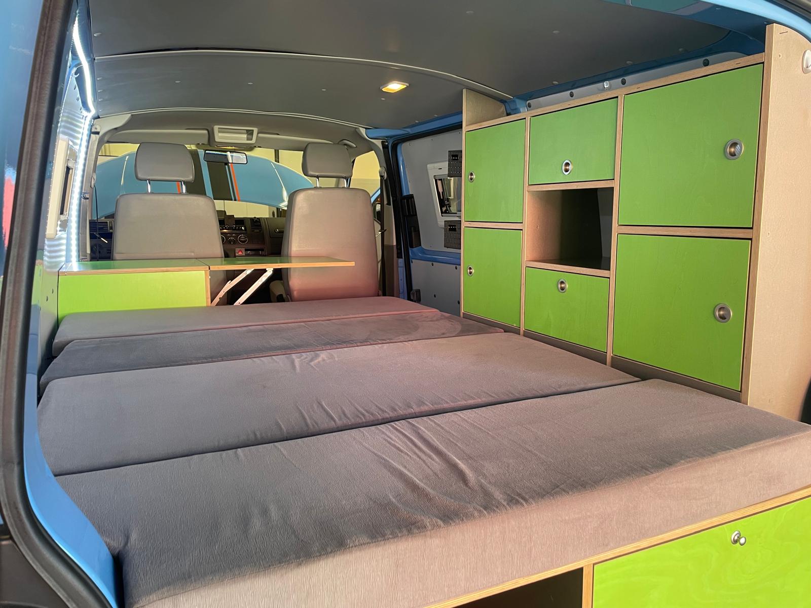 VW T5 Kasten Camperumbau-image-23