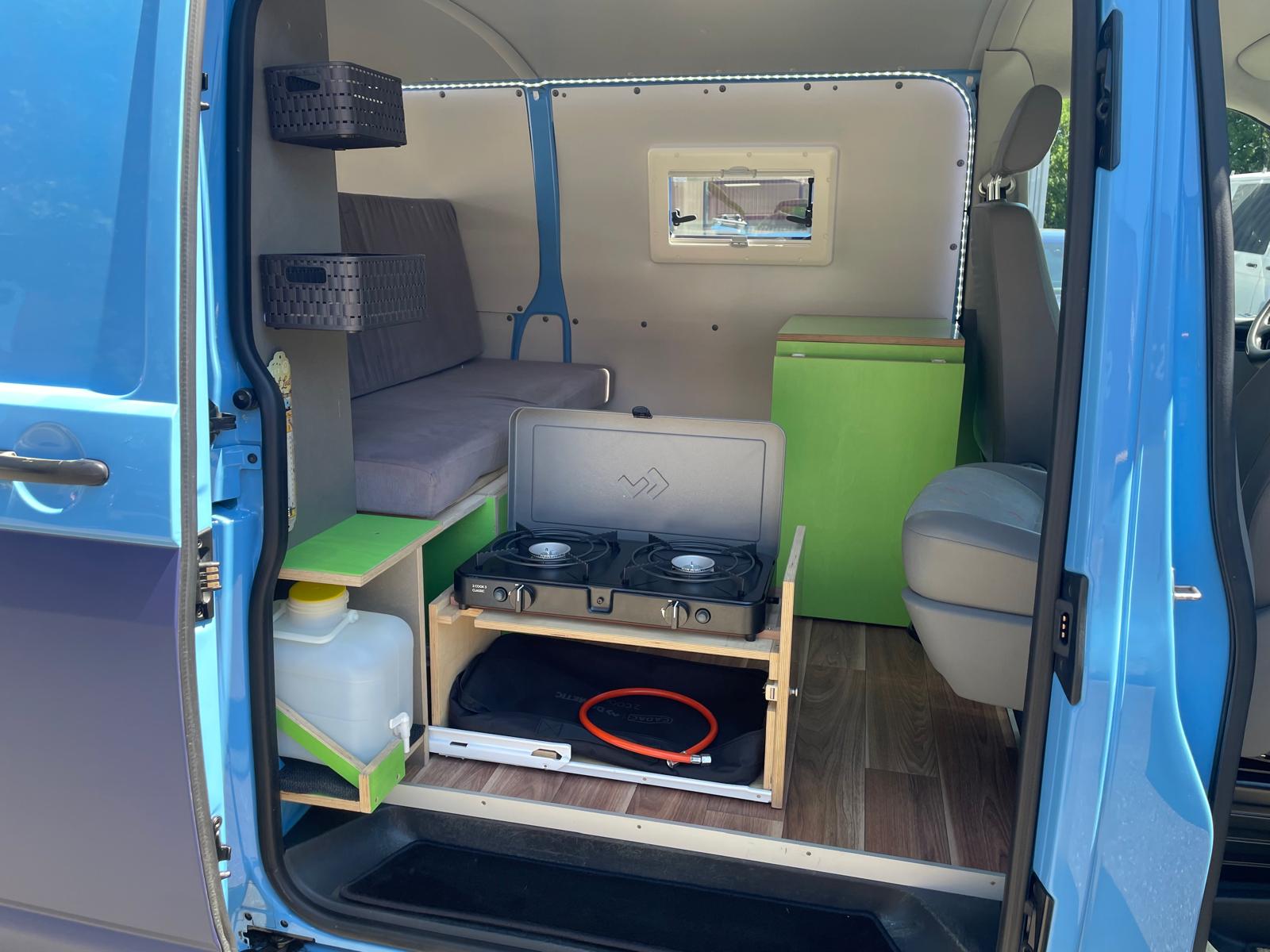 VW T5 Kasten Camperumbau-image-17