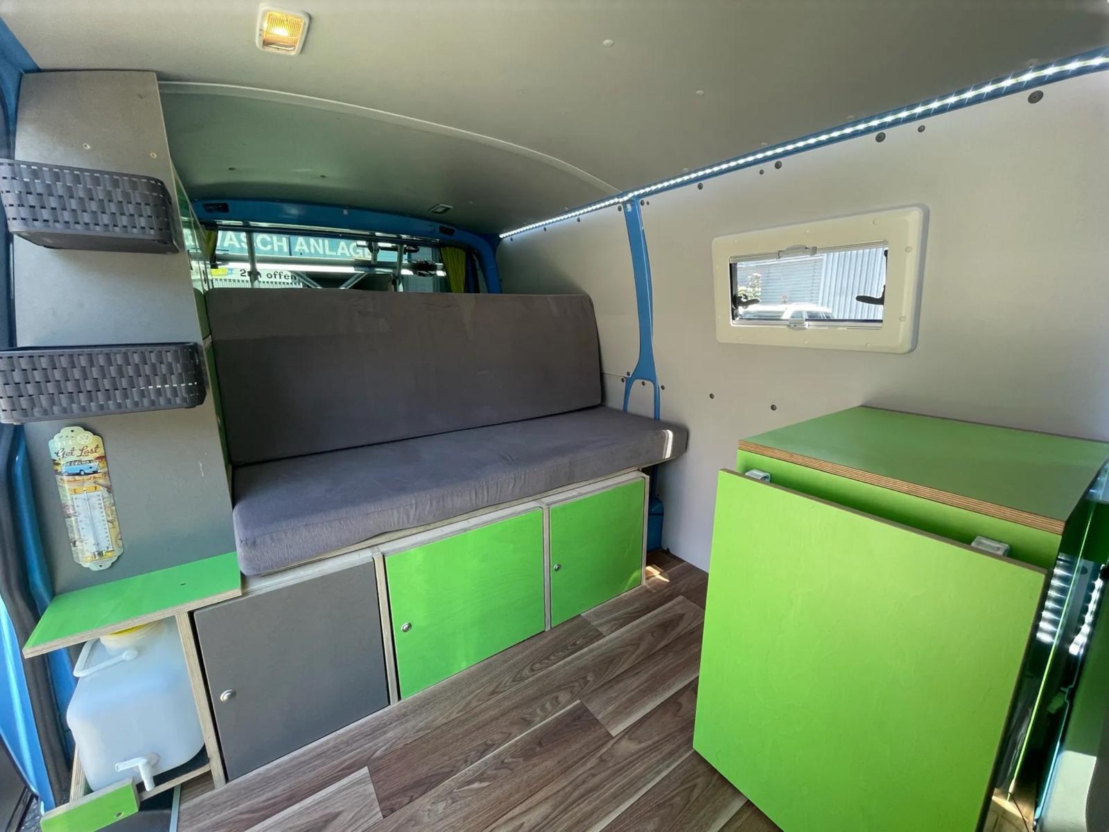 VW T5 Kasten Camperumbau-image-24