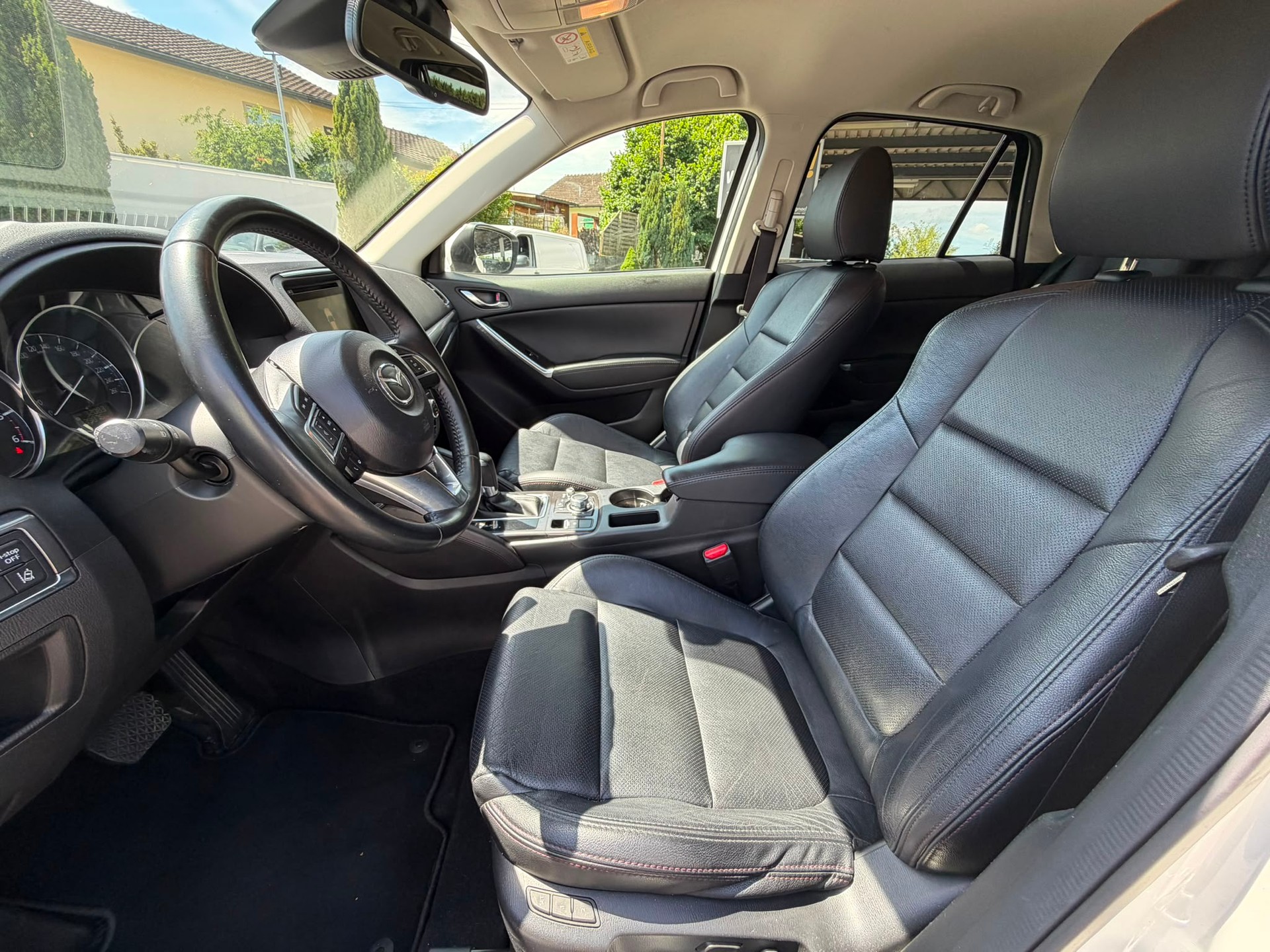MAZDA CX-5 2.2 D HP Revolution AWD Automatic-image-12