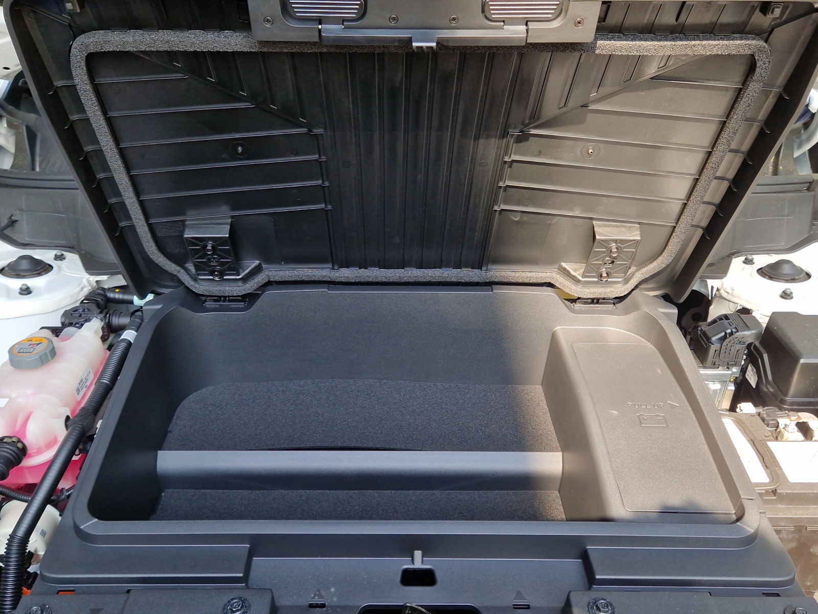 HYUNDAI Kona 65,4 kWh Electric Vertex-image-10