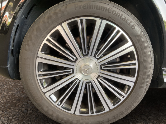 MERCEDES-BENZ GLS Maybach 600 9G-T-image-7