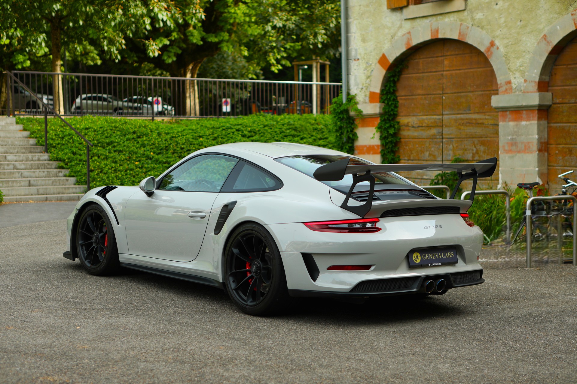 PORSCHE 911 GT3 RS PDK 991.2 ( Non-FAP)-image-3