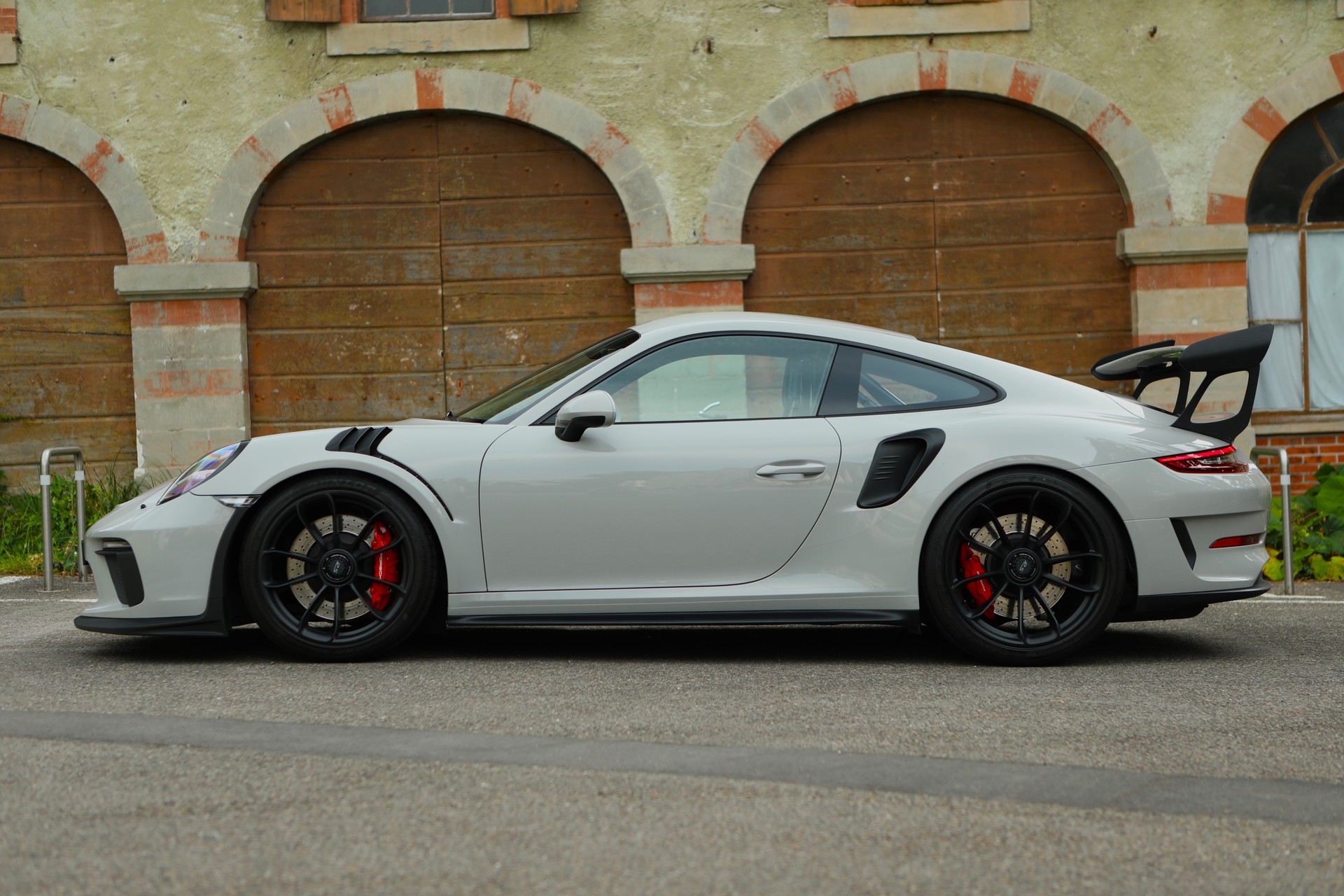 PORSCHE 911 GT3 RS PDK 991.2 ( Non-FAP)-image-2