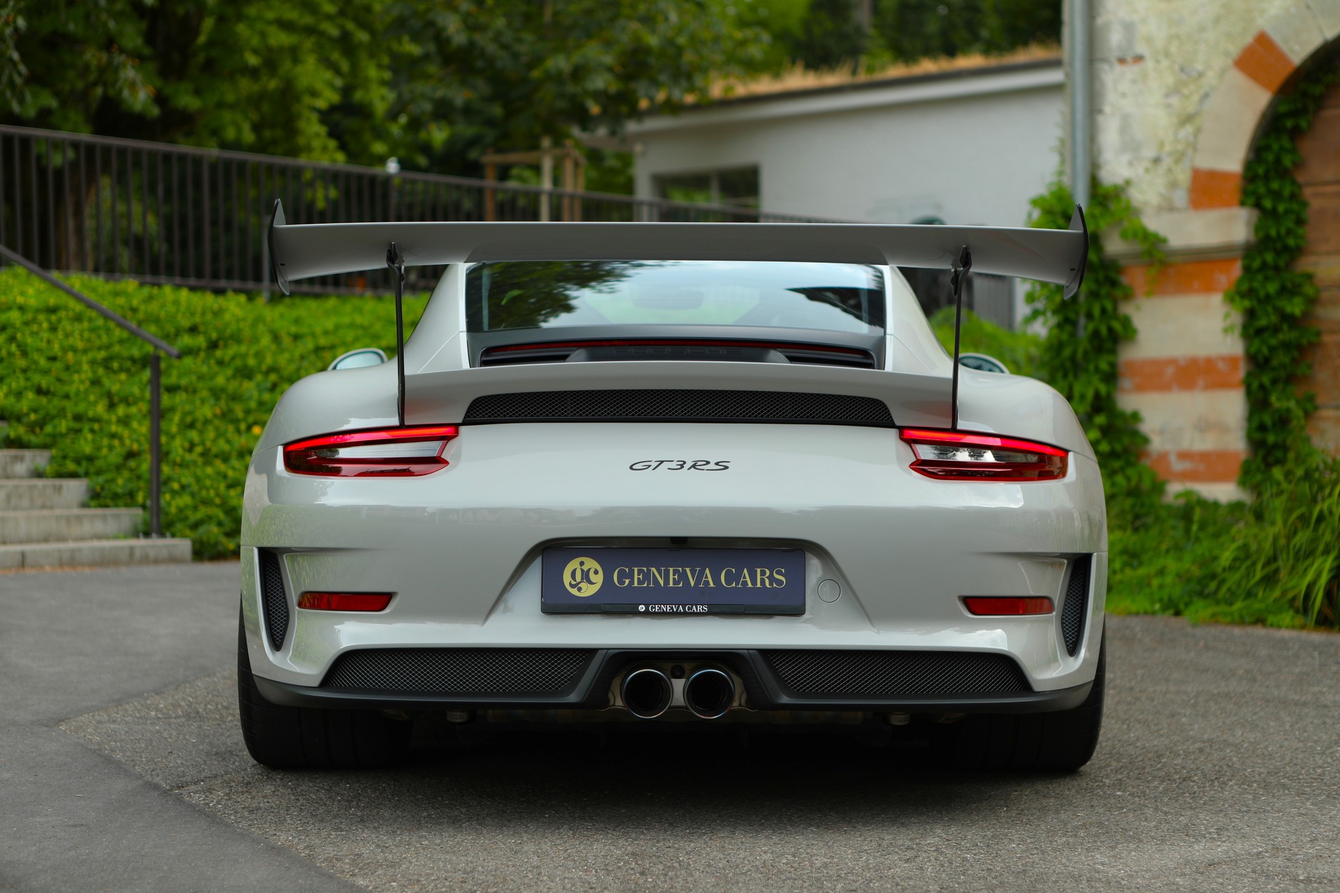 PORSCHE 911 GT3 RS PDK 991.2 ( Non-FAP)-image-9