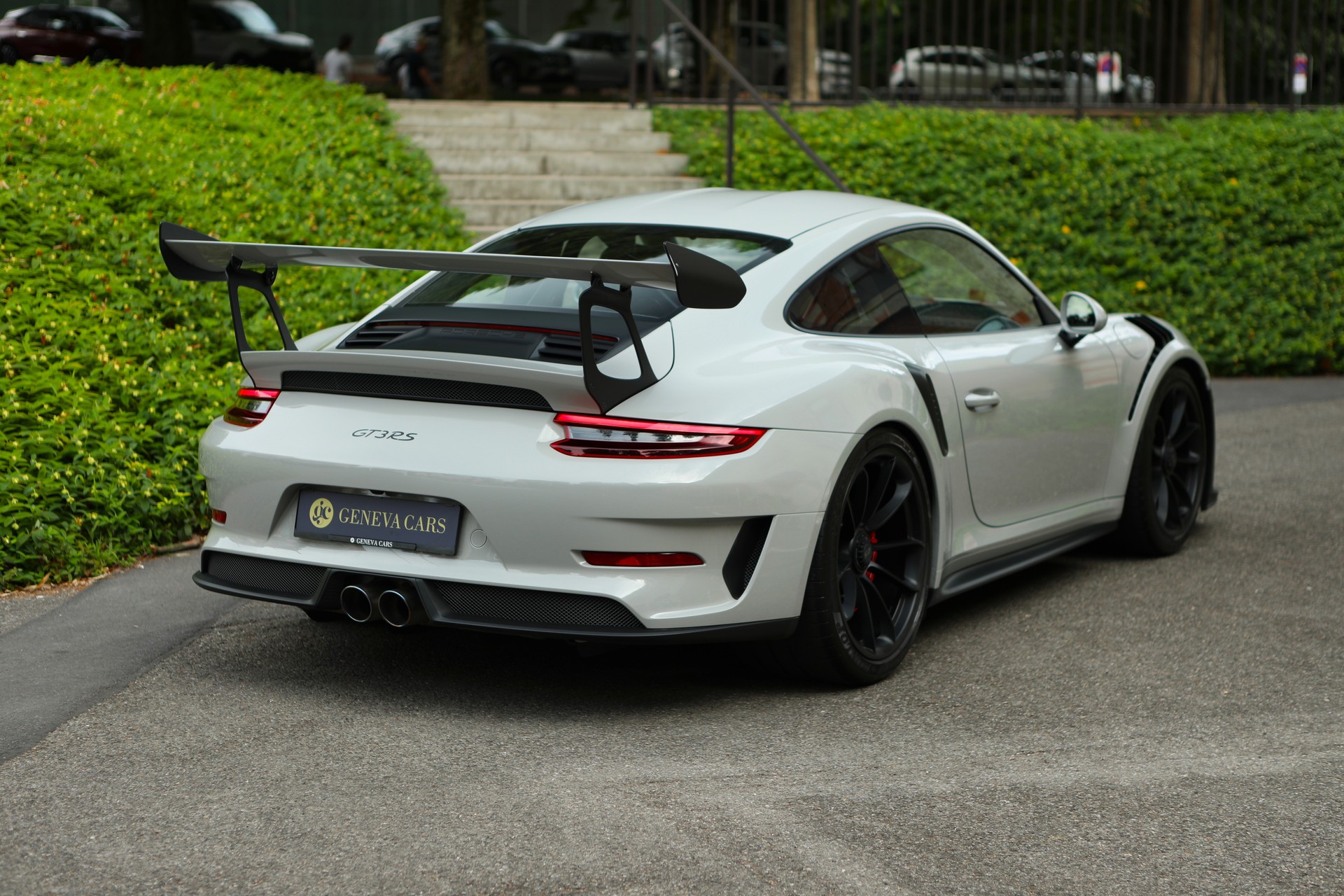 PORSCHE 911 GT3 RS PDK 991.2 ( Non-FAP)-image-8