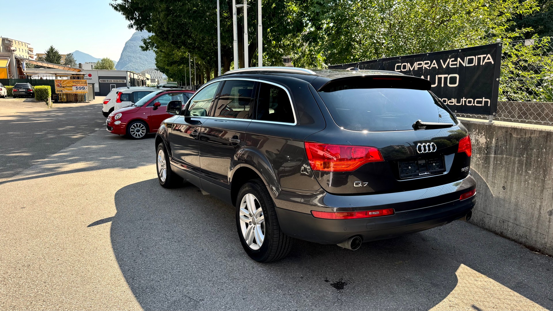 AUDI Q7 3.0 TDI quattro tiptronic-image-2