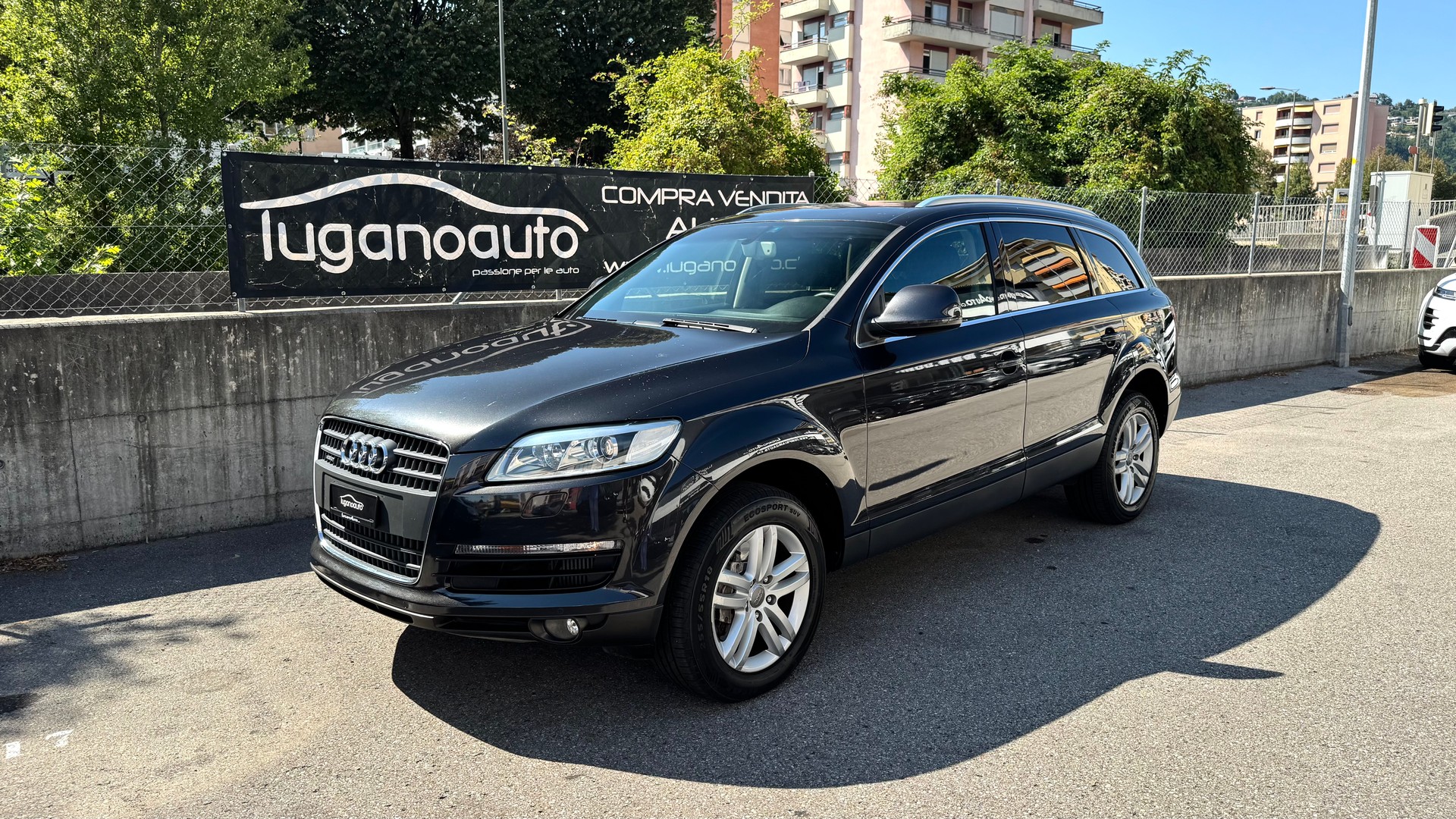 AUDI Q7 3.0 TDI quattro tiptronic