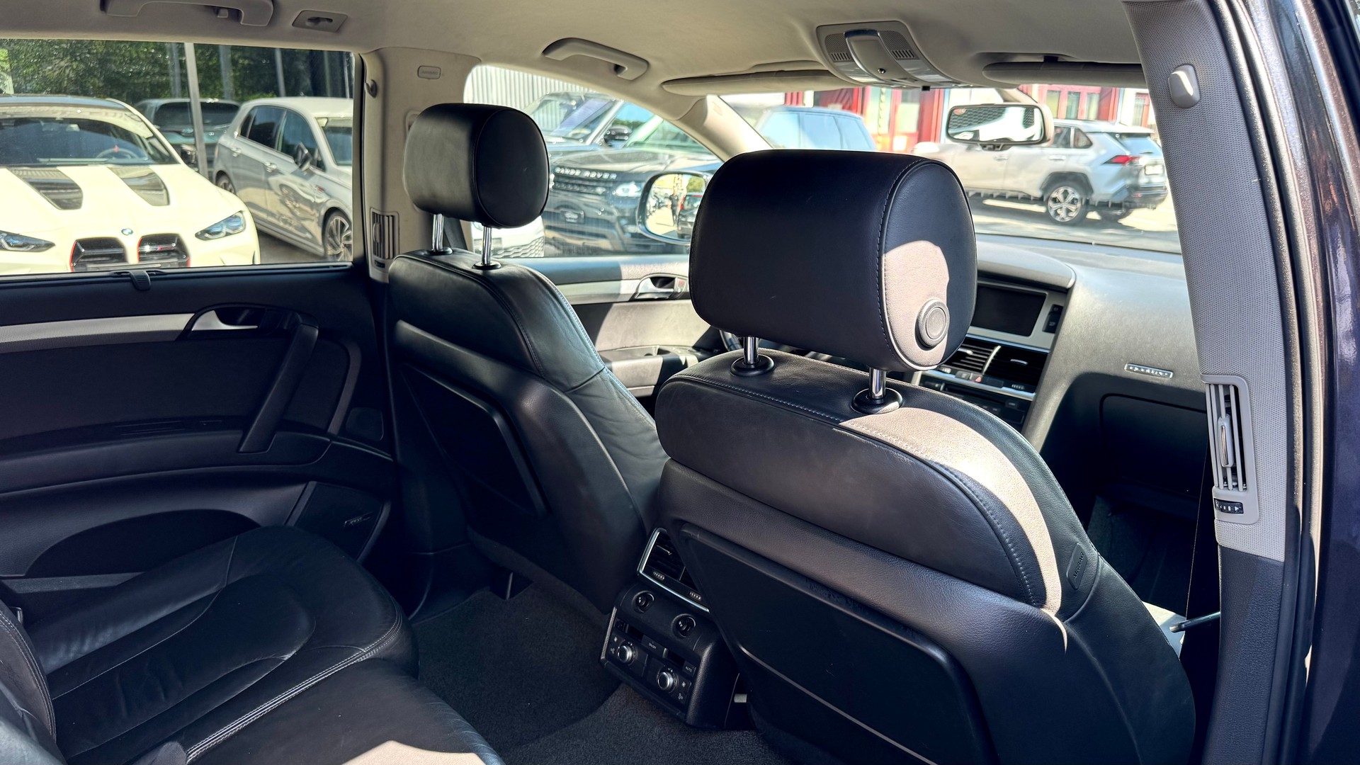 AUDI Q7 3.0 TDI quattro tiptronic-image-9