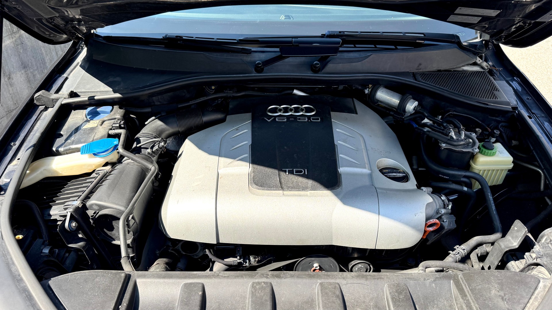 AUDI Q7 3.0 TDI quattro tiptronic-image-12