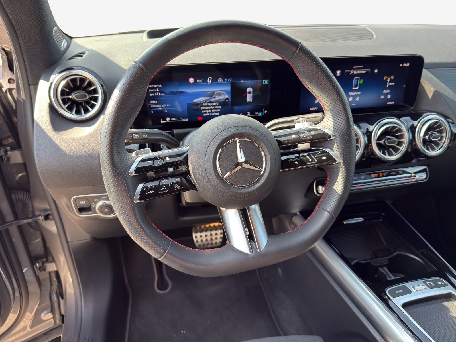 MERCEDES-BENZ GLA 220d 4Matic 8G-DCT-image-9
